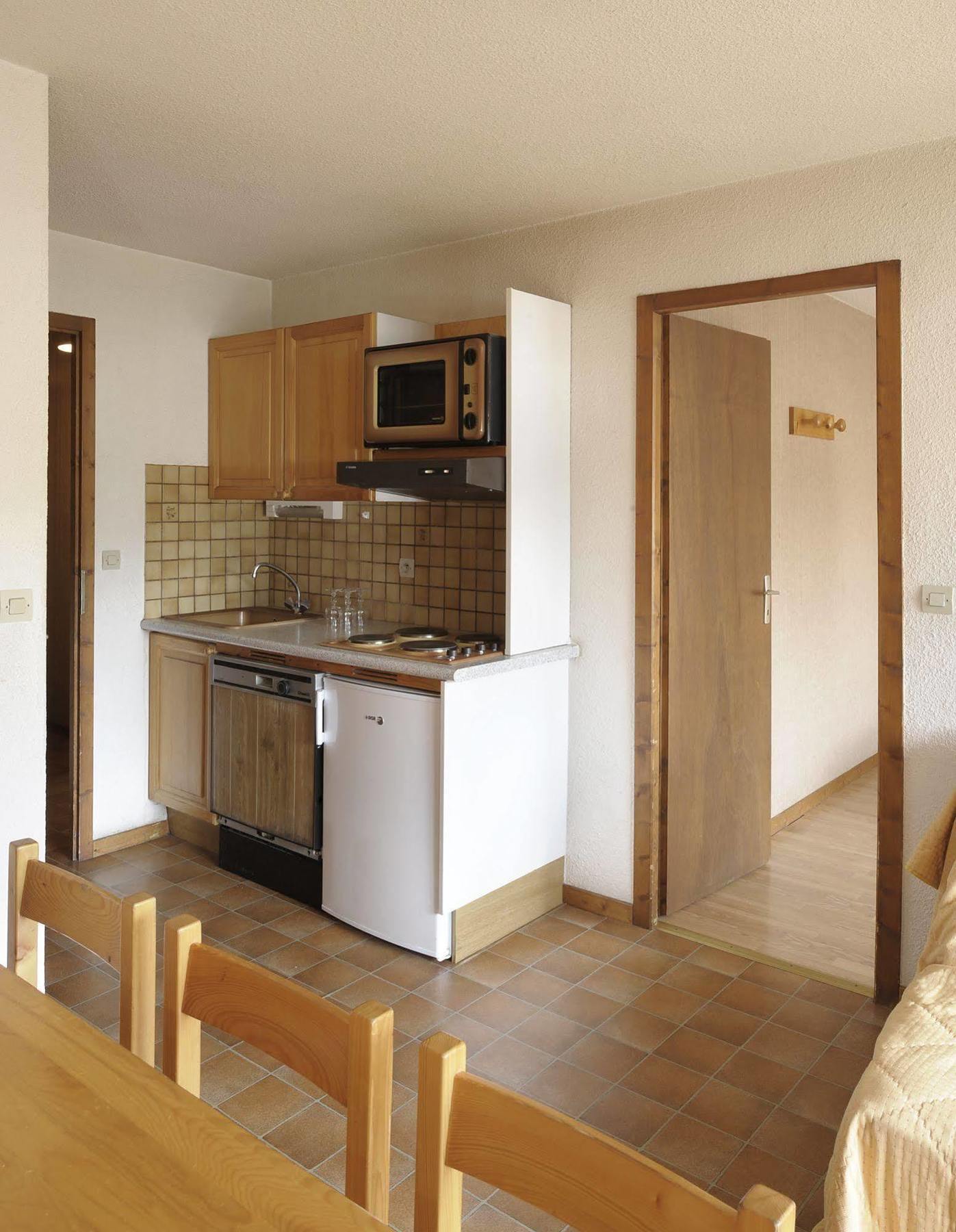 Location D'Appartements - La Residence ラ・クリュサ エクステリア 写真